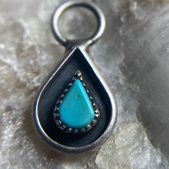Sterling Silver & Turquoise Teardrop Pendant 925 - Picture 5 of 10